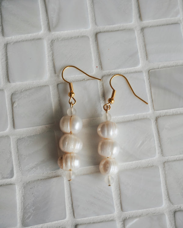 Simple Pearl Dangles